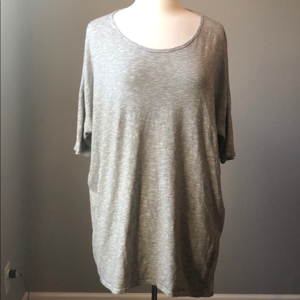 LulaRoe Gray and White Stripe Top